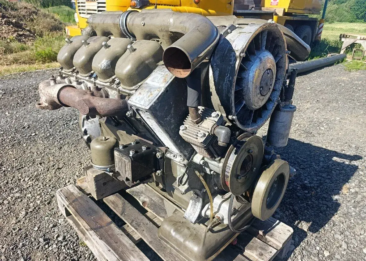 Motor Tatra 148