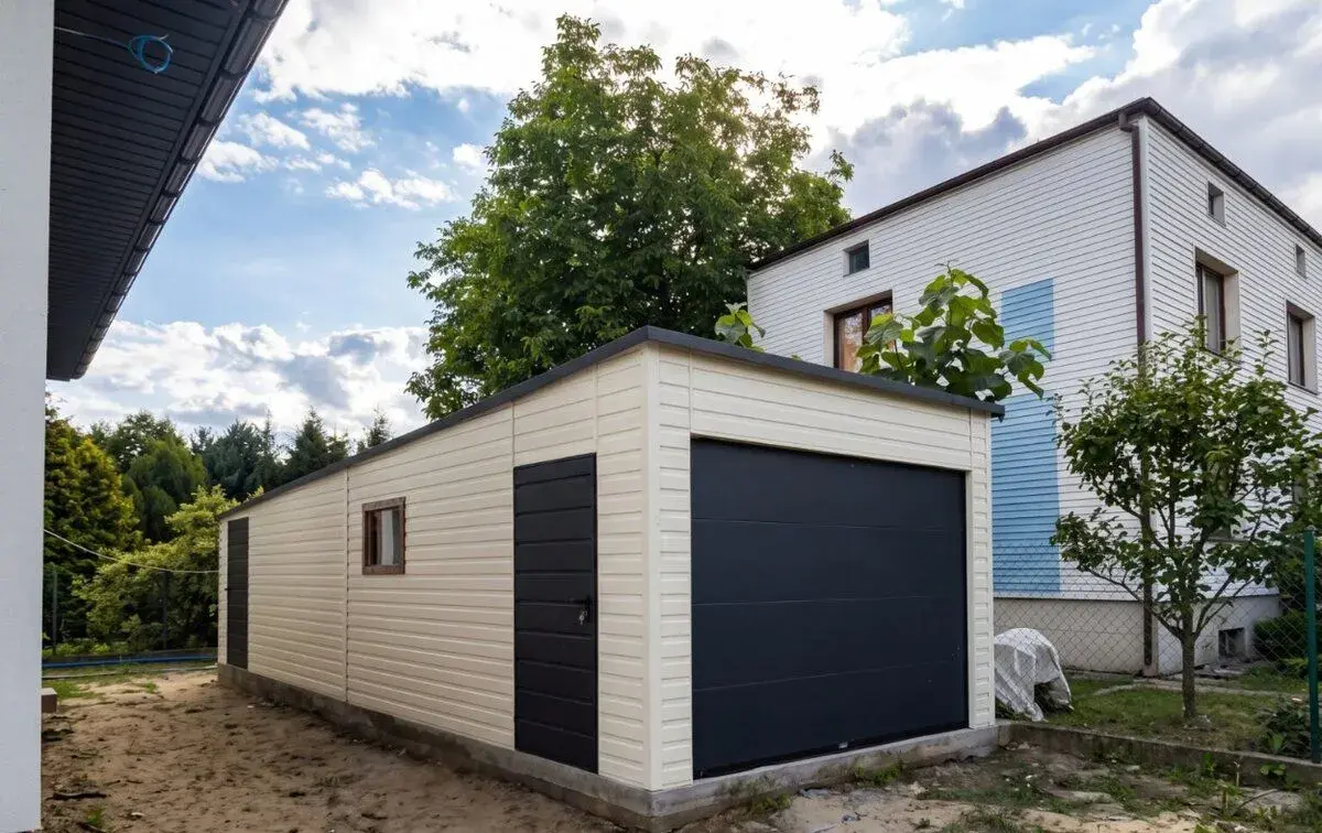 Garáž 3×9 m-bílá/grafit matný „NOE“ Sekční vrata šířka 250cm