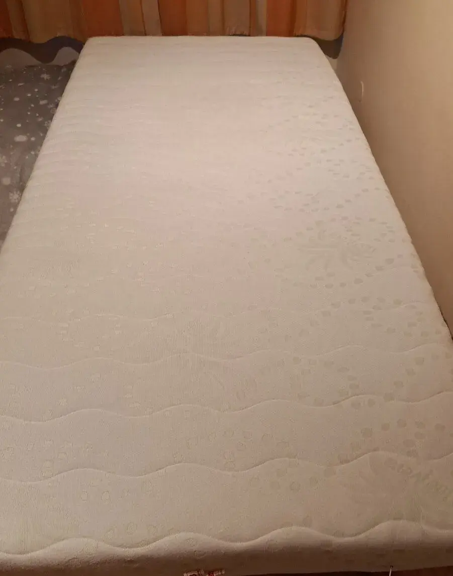 Dětskou matraci tl. 14 cm zn. NEAPOL
