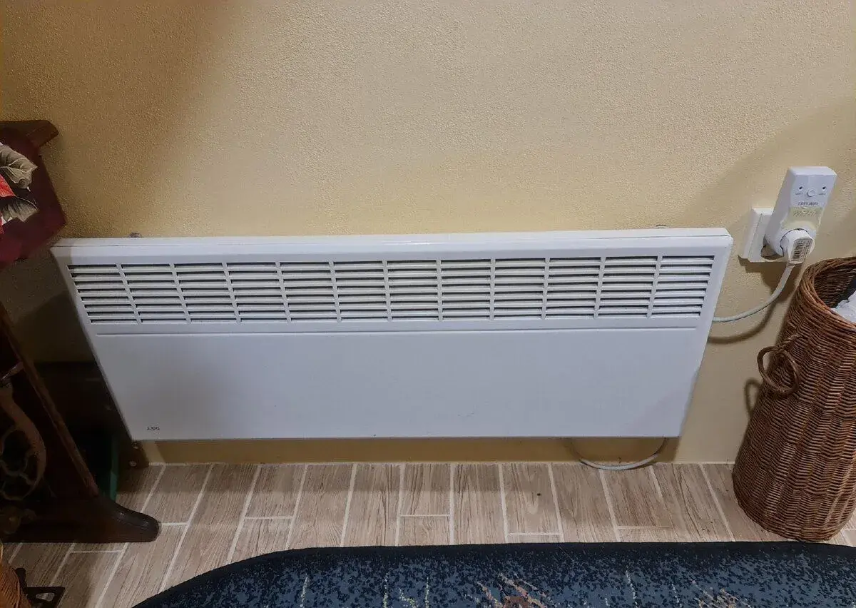 Elektrický radiátor AEG
