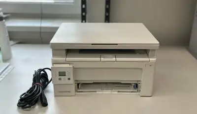 Tiskárna / kopírka HP M130a -funkční s vadou tisku