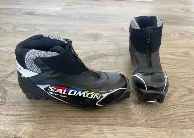 Boty na běžky / běžkařské boty Salomon vel. 38 SNS
