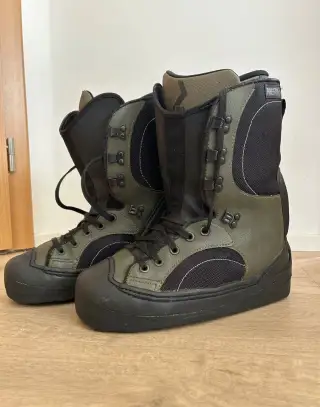 Boty na snowboard vel. 11