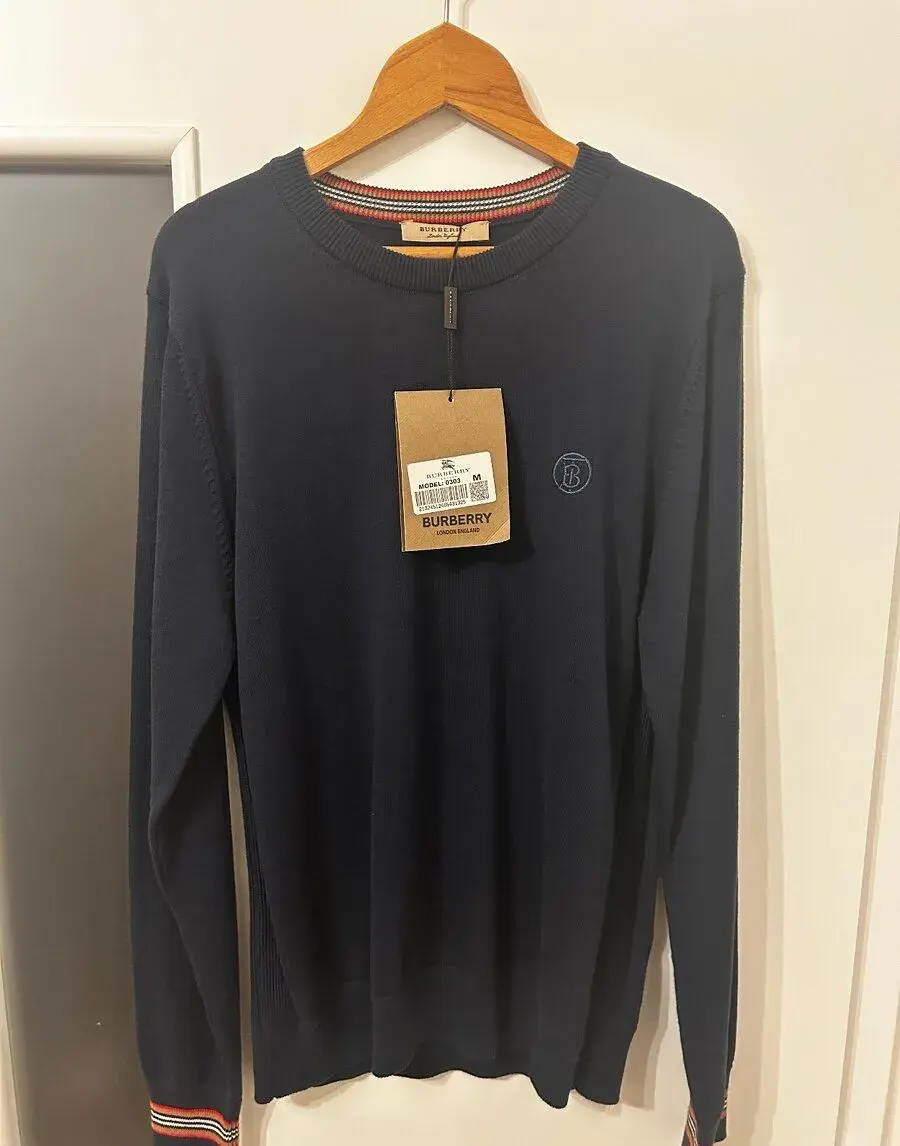svetr Burberry , nový s visačkou