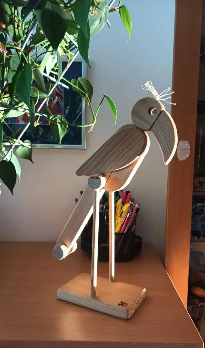 Dřevený mechanizovaný papoušek - 40 cm , KEZORM