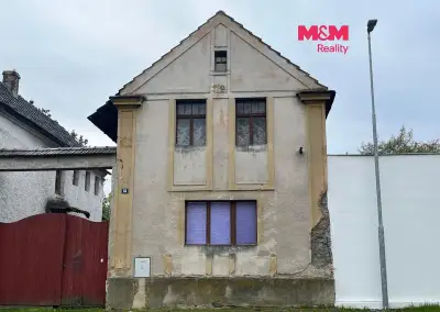 Prodej rodinného domu, 613 m², Hnojnice, Libčeves