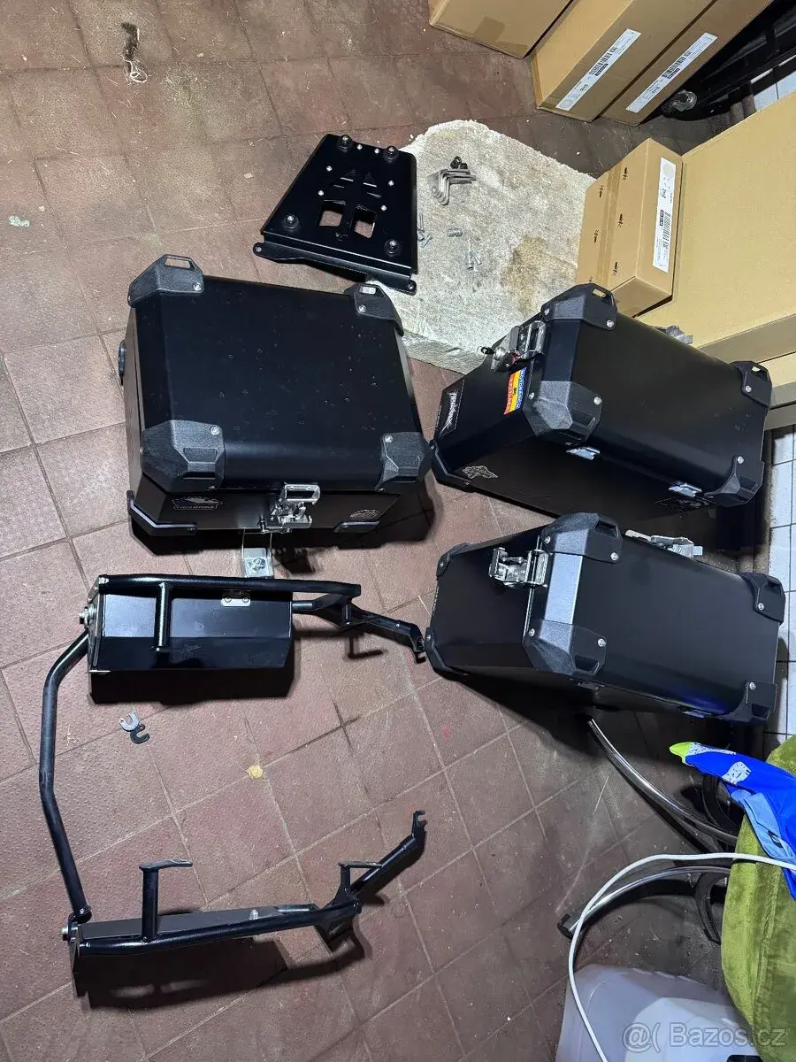 Kufry BUMOT na BMW R 1250 GS