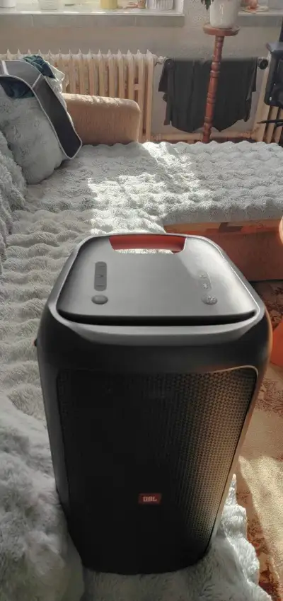 JBL PartyBox 100