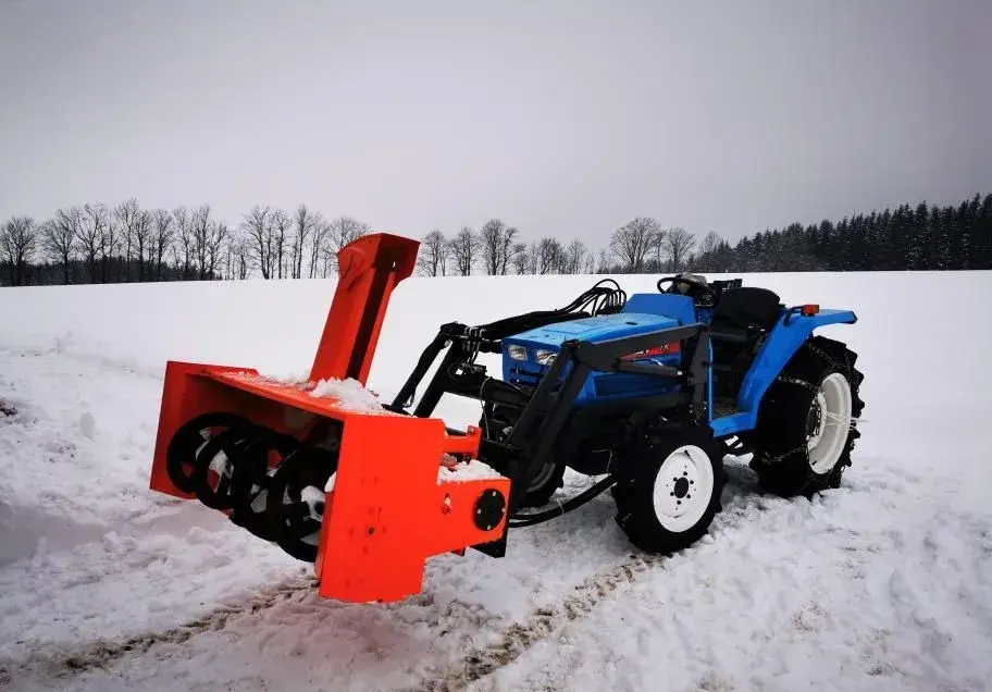 Sněhovou frézu na malotraktor