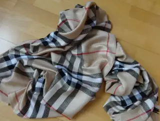 Béžová šála Burberry