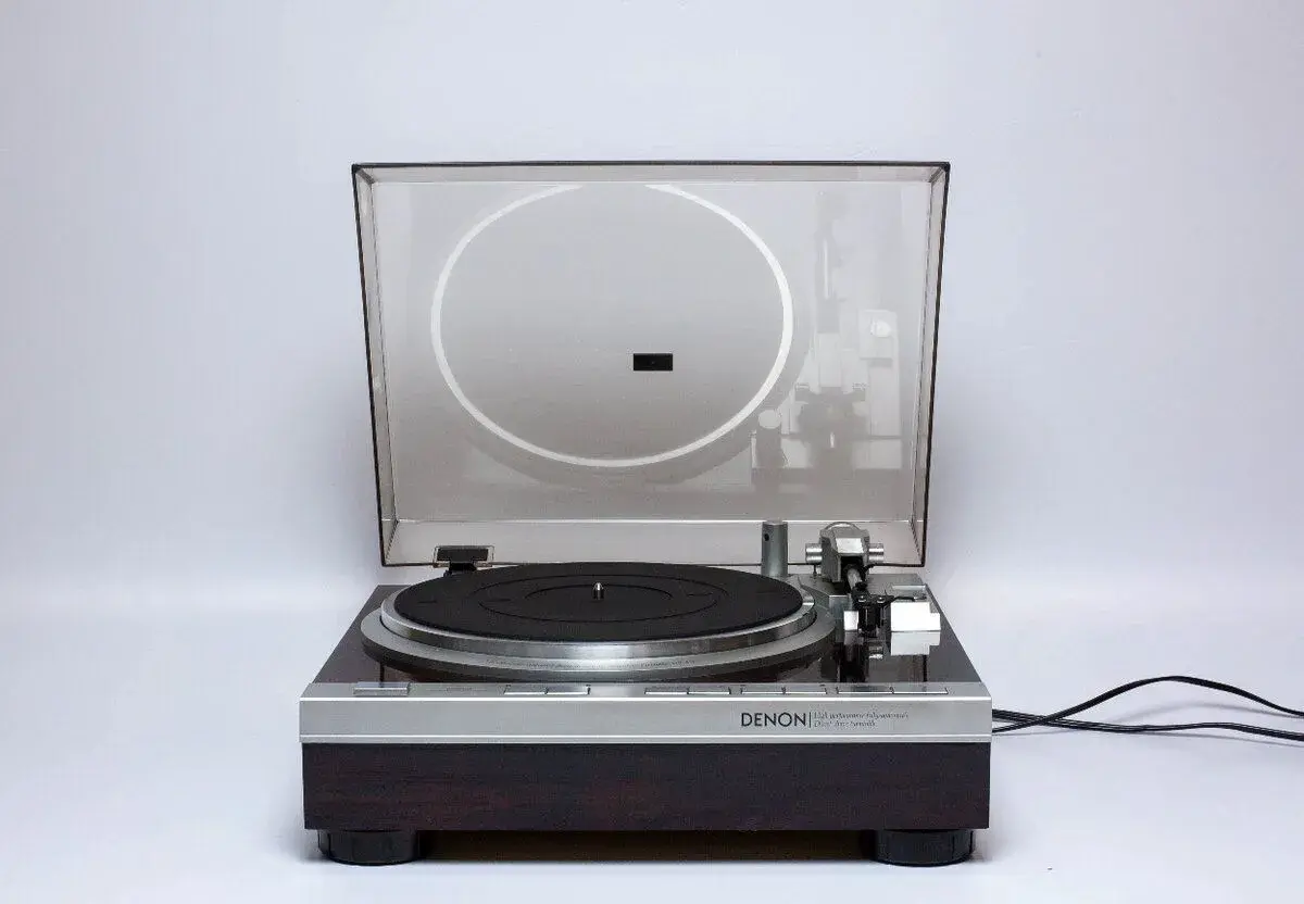 Denon DP-47F