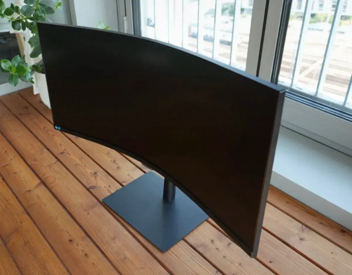 Samsung ViewFinity S65UA 34"