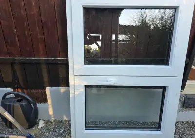 2 krásná plastová okna