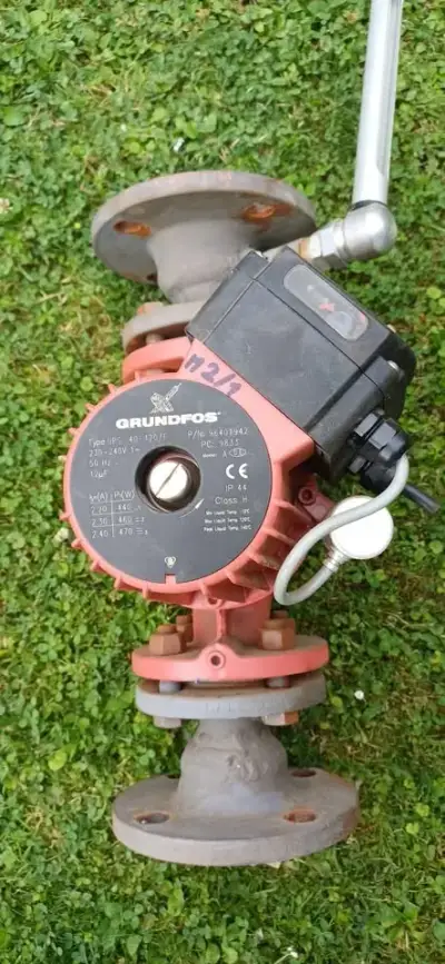 Grundfos UPS 40-120/F