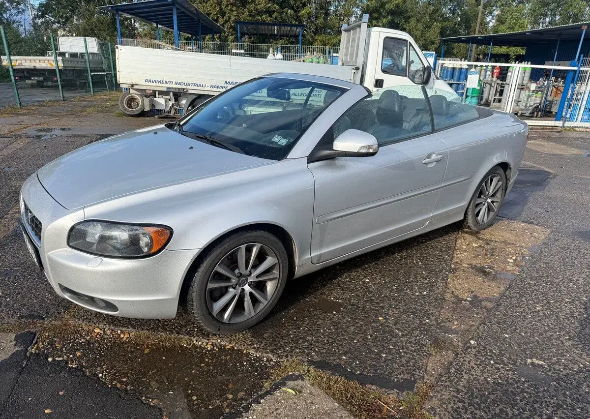 Volvo c70 – 2009
