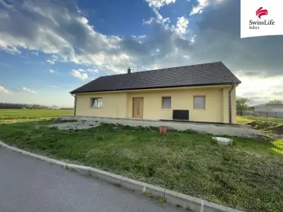 Pronájem rodinného domu 112 m2, Mackovice