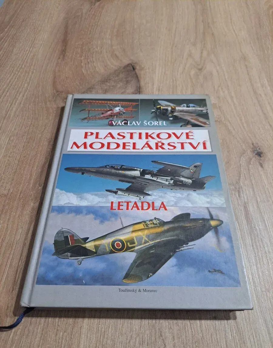 Plastikové modelářství , letadla