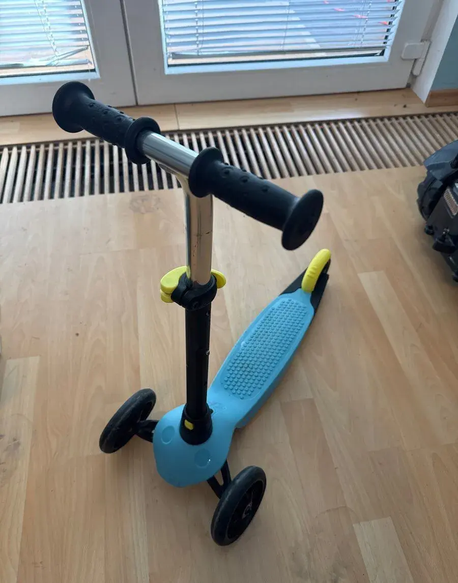 Dětská koloběžka z Decathlon