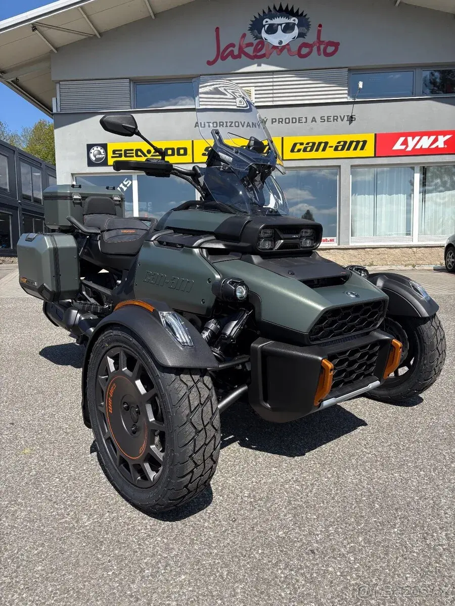 - Can Am Canyon Redrock MY2025