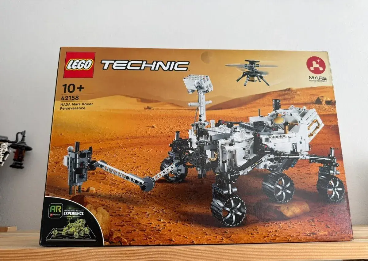 LEGO 42158 NASA Mars Rover Perseverance