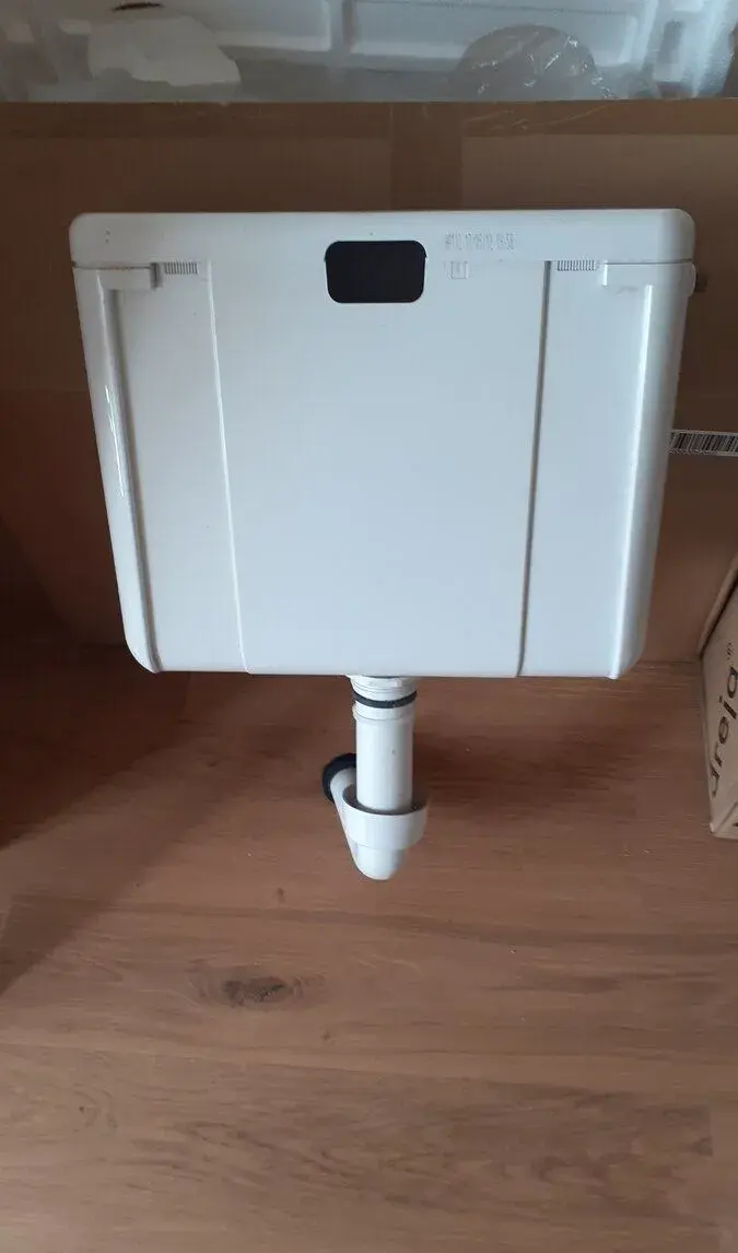 Nádržka na wc