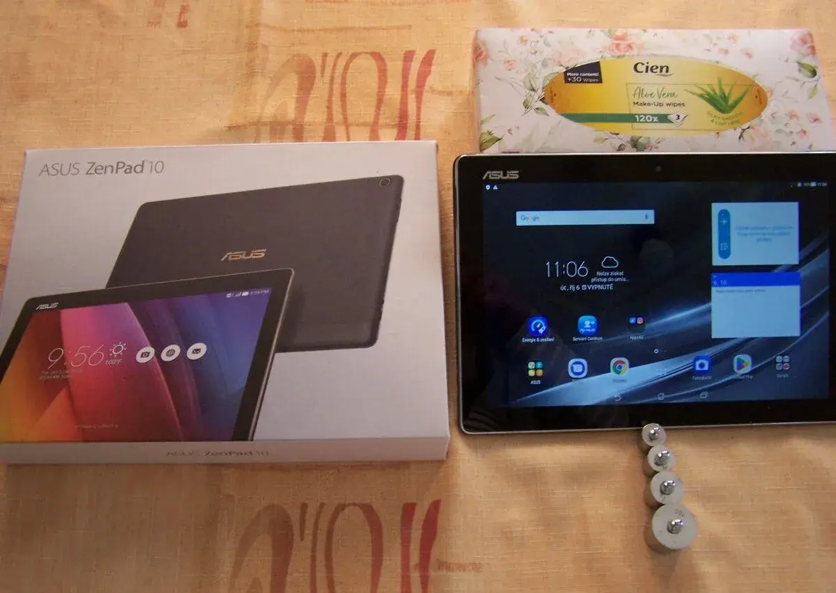 Asus ZenPad 10 - tablet