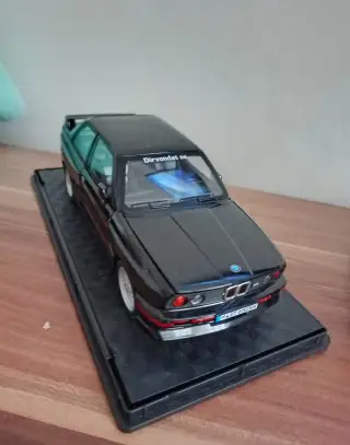 Bmw E30 1.24