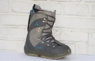 Dětské snowboardové boty 39 Burton vel. 24,5 (5,5UK ; 39EU),