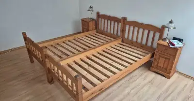 Kompletní ložnice masivní nábytek