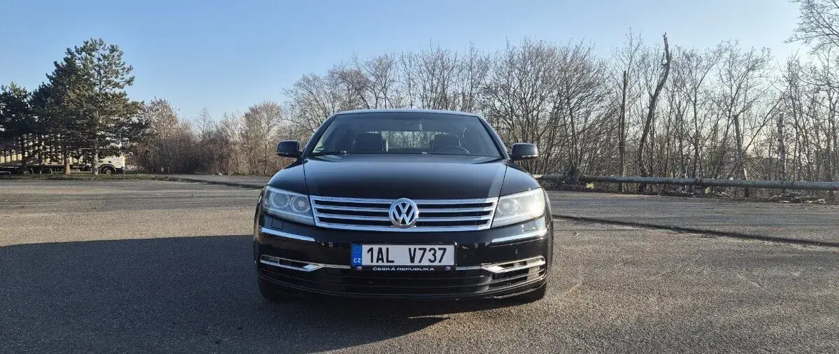Pronájem / půjčení Volkswagen Phaeton 2013