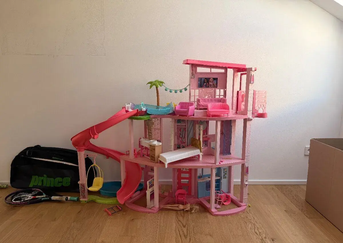 Barbie House