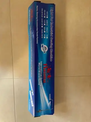 Lampy k šicím strojům