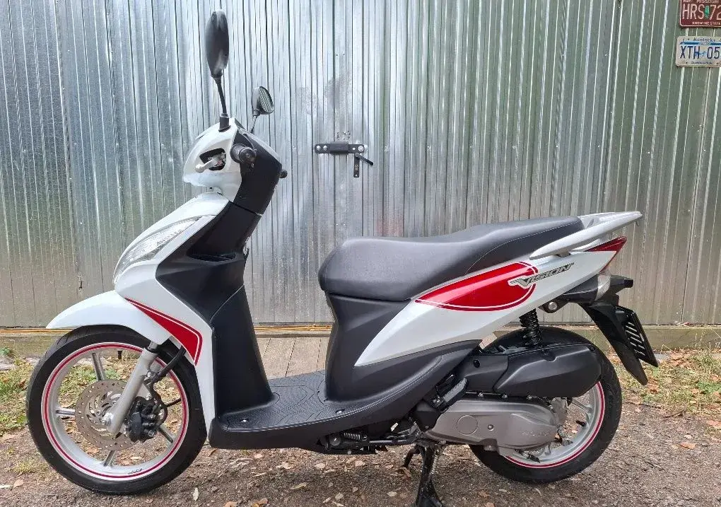 Honda 110 Vision, 18tkm, serviska, COC list