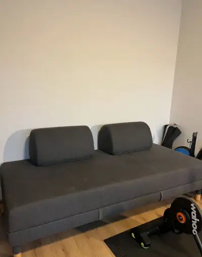 IKEA Flottebo 200 × 90 cm — pohovka s rozkládáním na postel,