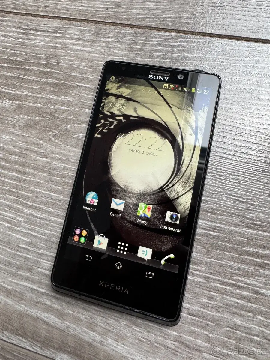 Sony Xperia T