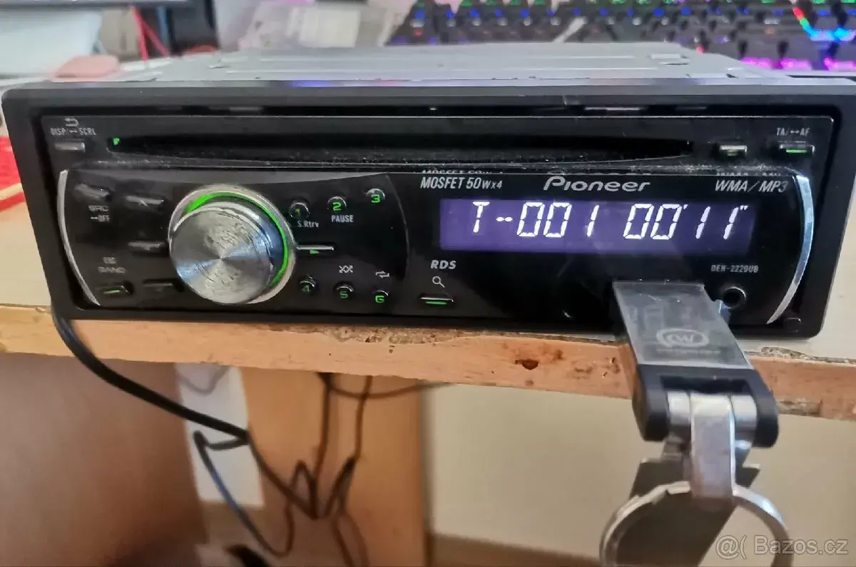 Autorádio Pioneer usb aux mp3 fm