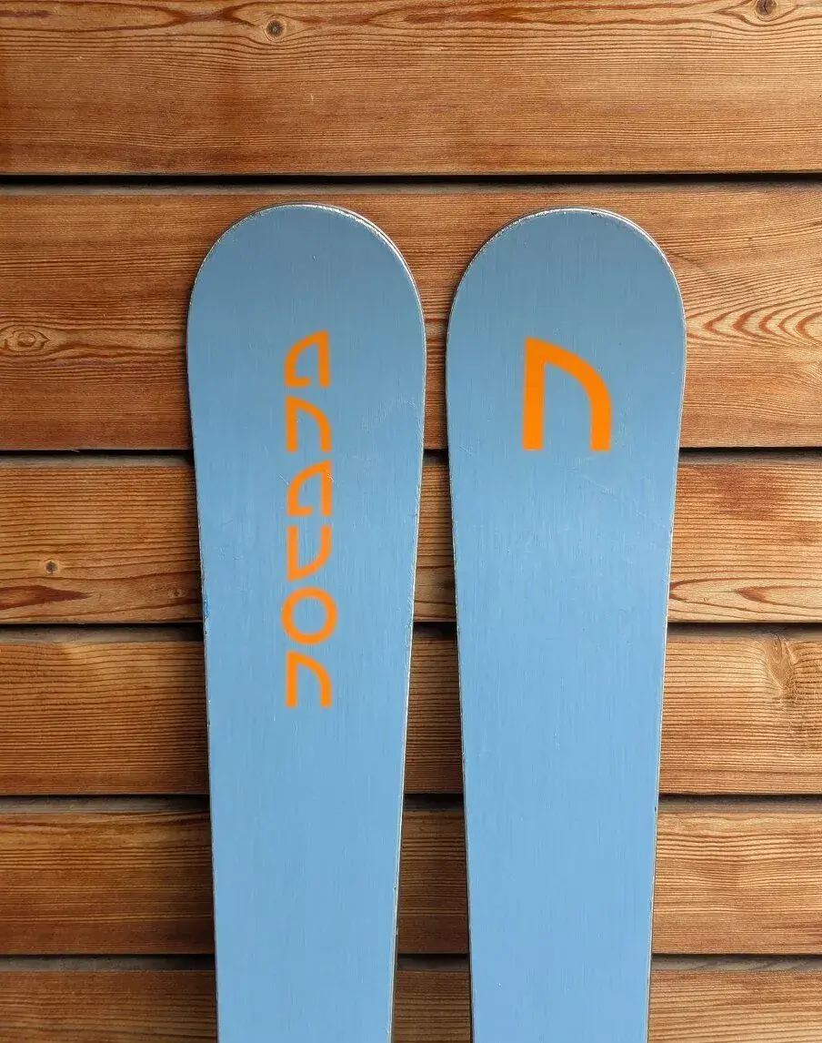 švýcarské lyže ANAVON ARX PRO, 165cm, 23/25