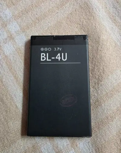 Nová baterie pro telefony Nokia BL-4U