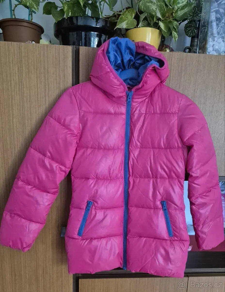 BENETTON péřový kabát vel. 140