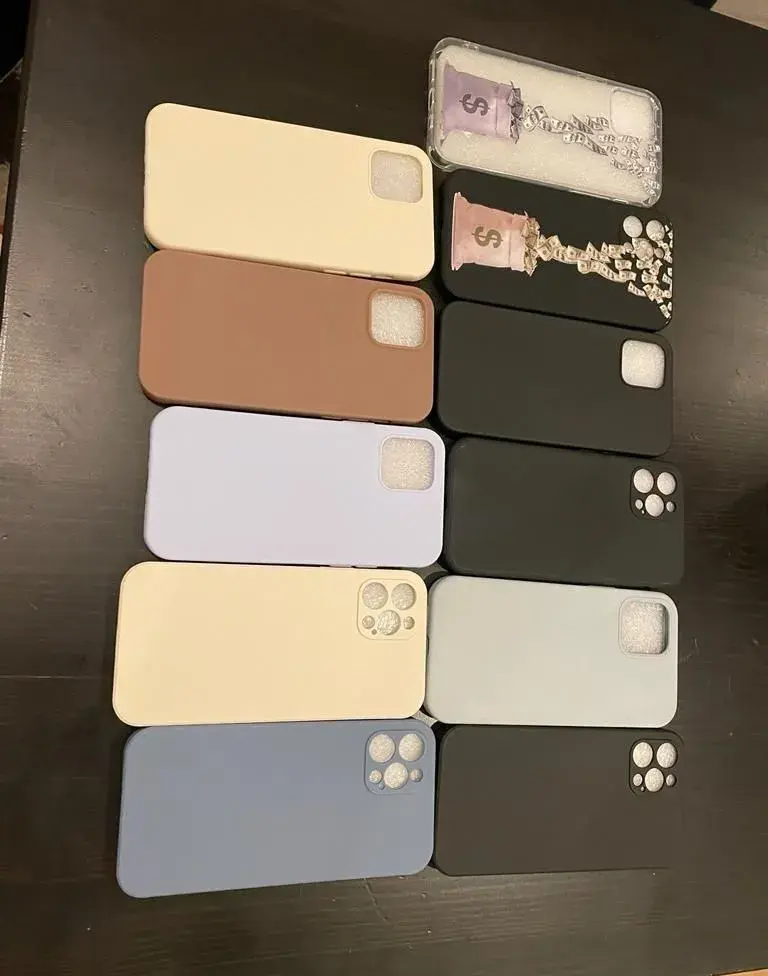 Obaly/kryty na Iphone 12 pro + tvrzené ochranné skla