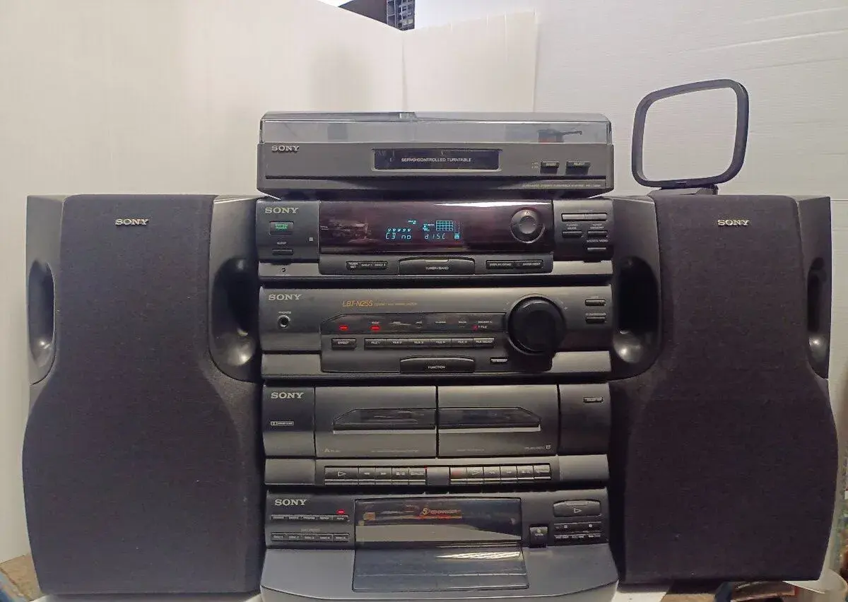 SOVY věž LBT-N255, gramo,rádio,CD,double deck