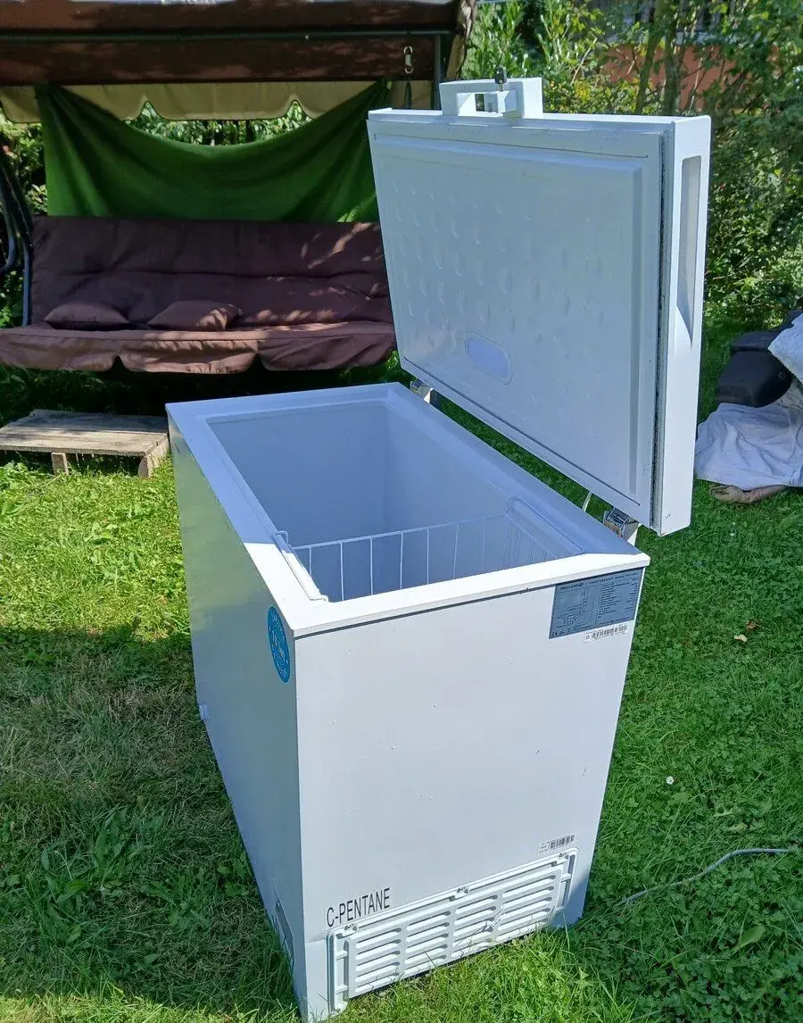 Pultová mraznička Philco PCF 2002 i