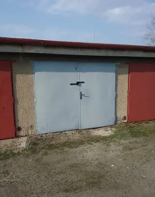 Pronajmu garáž ve Valašském Meziřičí
