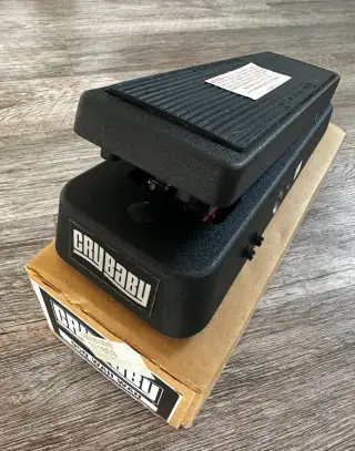 Dunlop CryBaby 95Q za 1/2 PC