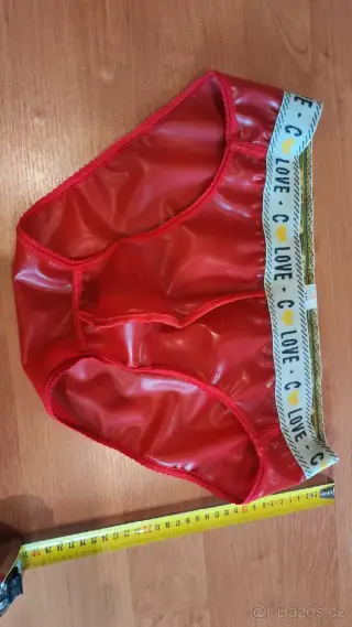 Latexové slipy
