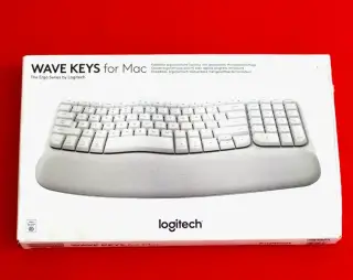 Logitech Wave keys for MAC Ergonomická klávesnice pro Apple