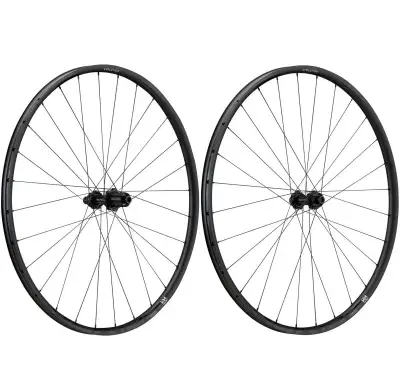Newmen Evolution SL X.R.25, lehká gravel kola