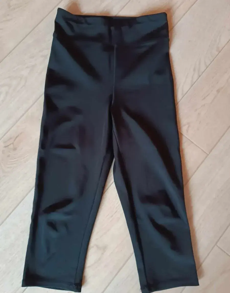 Černé 3/4 legíny vel.34 / 152 Active N.O.V.É.