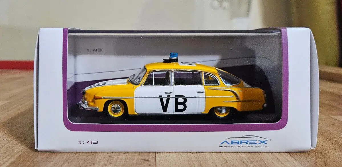 Abrex 1:43 Tatra 603 1969 Veřejná Bezpečnost se STOPkou