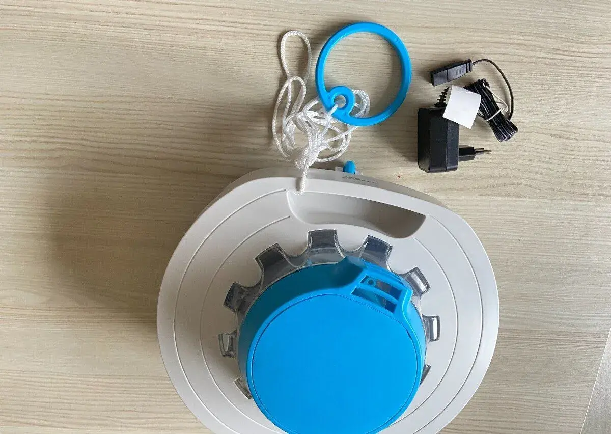 Robot na čištění bazénů SCPR 50 A1
